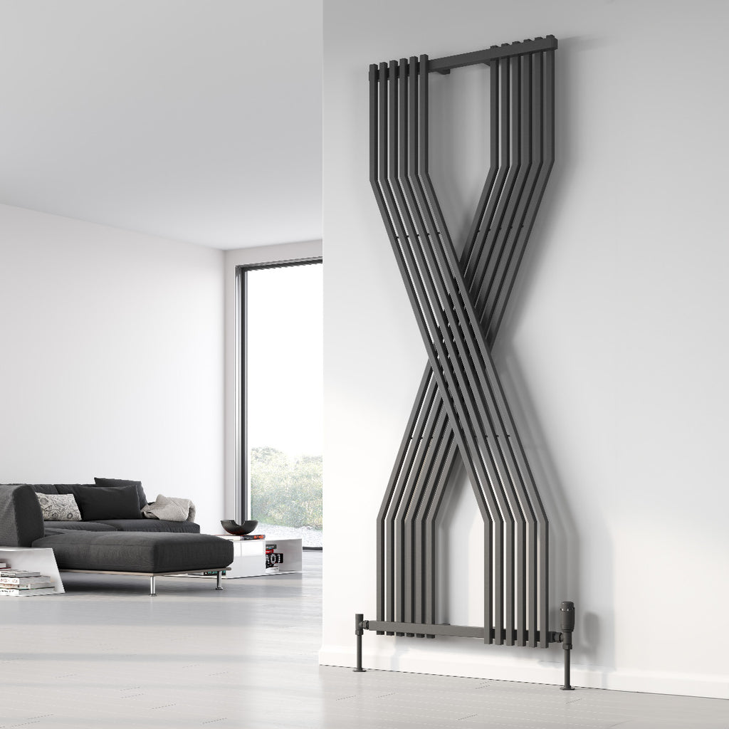 Reina Coredo radiator room setting