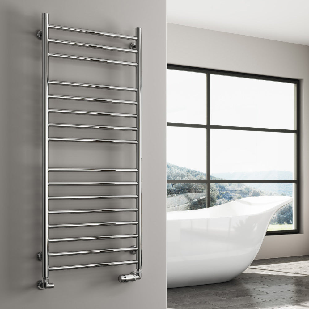 Reina Luna radiator room setting