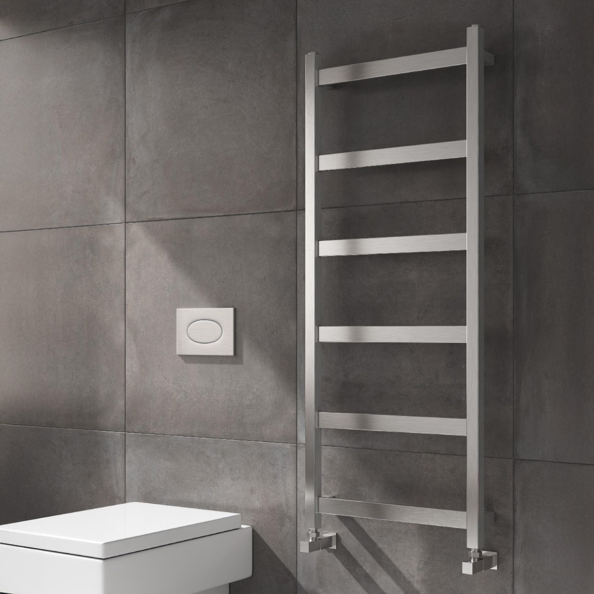 Reina Mina radiator room setting