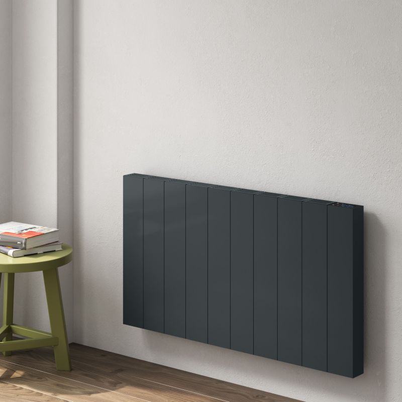 Reina Nika Horizontal radiator room setting